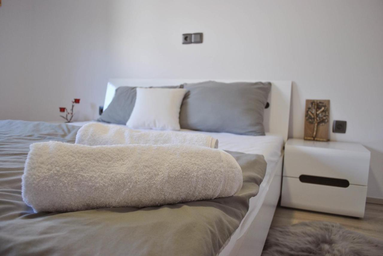 Apartma Ksela Mala Nedelja Bagian luar foto